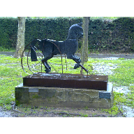 HERMOSO CABALLO
